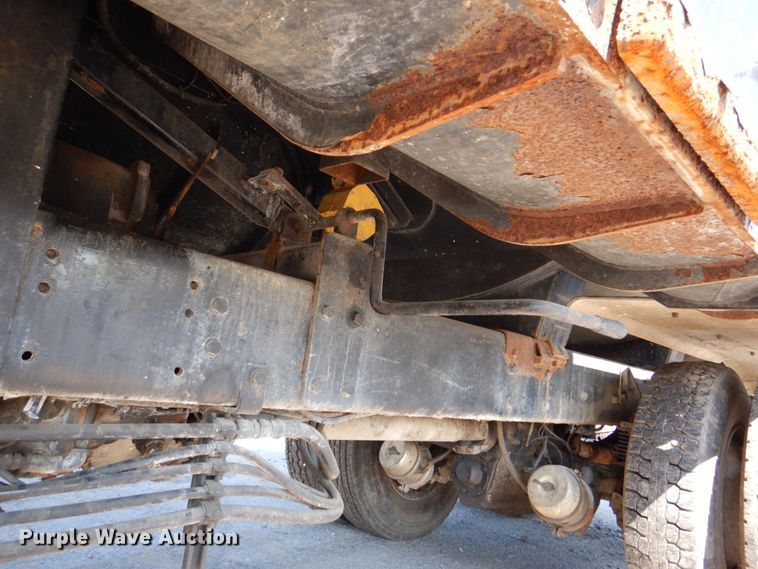 image for item DS8043 1997 Volvo Autocar  vacuum truck