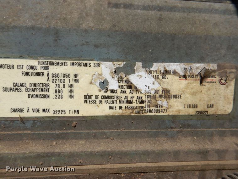 image for item DS8043 1997 Volvo Autocar  vacuum truck