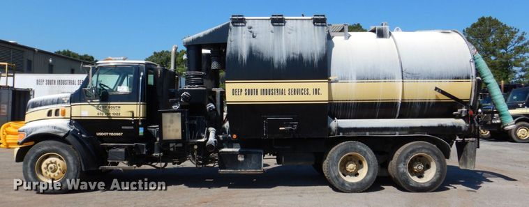 image for item DS8044 2002 Sterling Acterra  vacuum truck