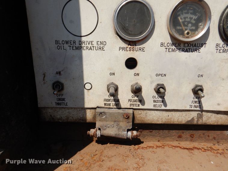 image for item DS8044 2002 Sterling Acterra  vacuum truck