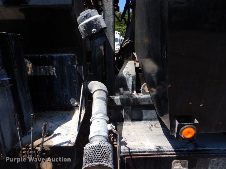 image for item DS8044 2002 Sterling Acterra  vacuum truck