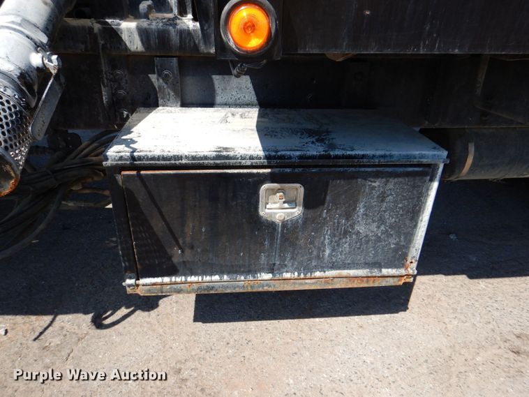 image for item DS8044 2002 Sterling Acterra  vacuum truck