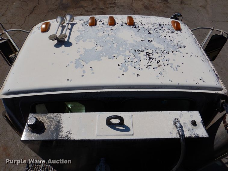 image for item DS8044 2002 Sterling Acterra  vacuum truck