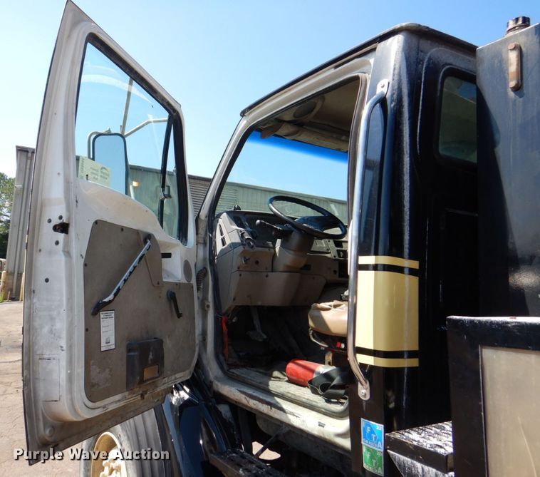 image for item DS8044 2002 Sterling Acterra  vacuum truck