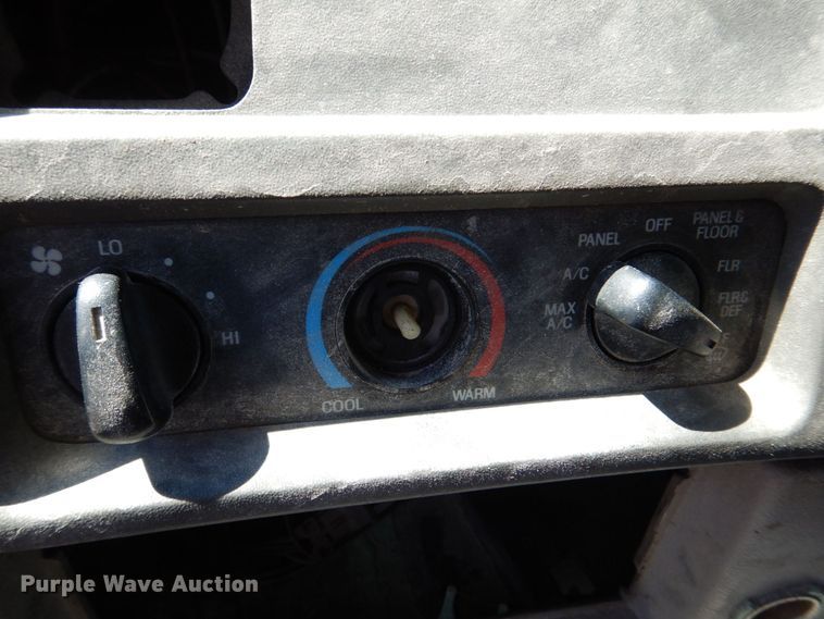 image for item DS8044 2002 Sterling Acterra  vacuum truck