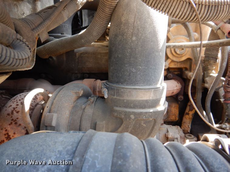 image for item DS8044 2002 Sterling Acterra  vacuum truck