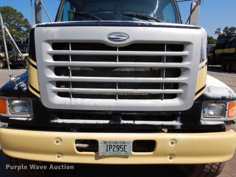 image for item DS8044 2002 Sterling Acterra  vacuum truck