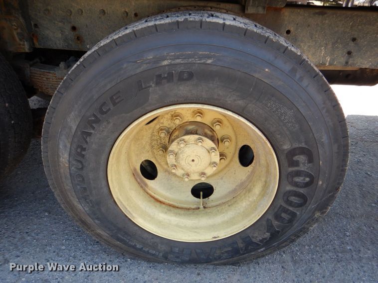 image for item DS8044 2002 Sterling Acterra  vacuum truck