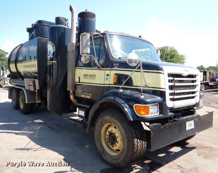 image for item DS8045 2003 Sterling Acterra  vacuum truck