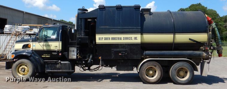 image for item DS8045 2003 Sterling Acterra  vacuum truck