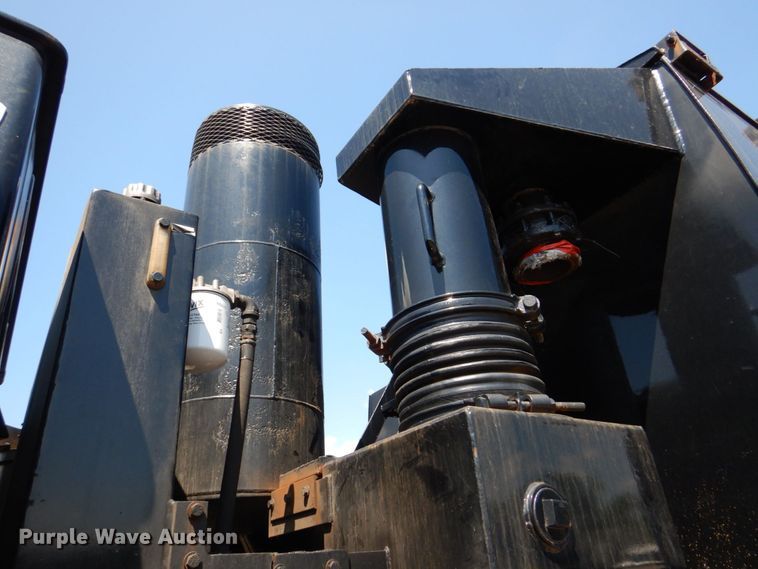 image for item DS8045 2003 Sterling Acterra  vacuum truck