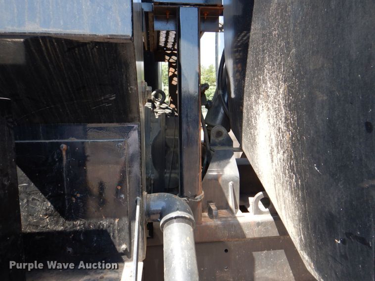 image for item DS8045 2003 Sterling Acterra  vacuum truck