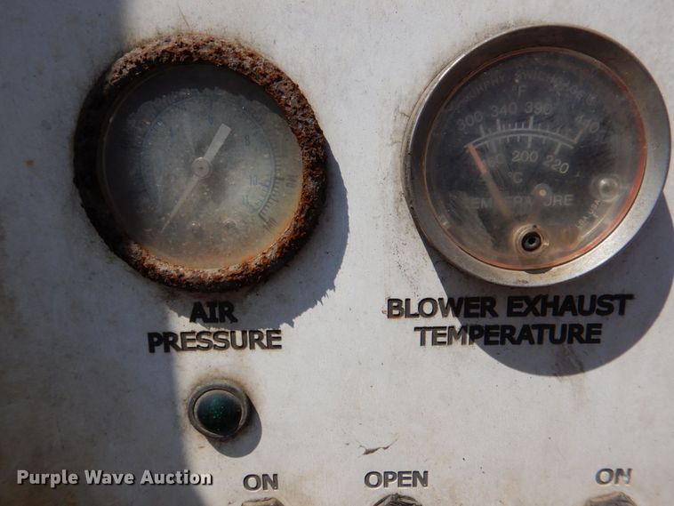 image for item DS8045 2003 Sterling Acterra  vacuum truck