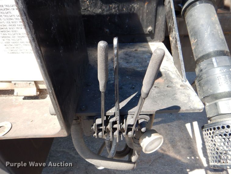 image for item DS8045 2003 Sterling Acterra  vacuum truck