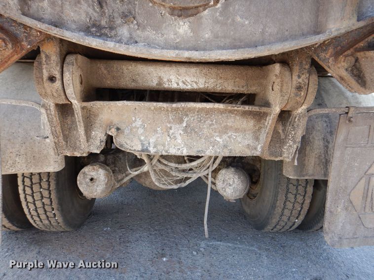 image for item DS8045 2003 Sterling Acterra  vacuum truck