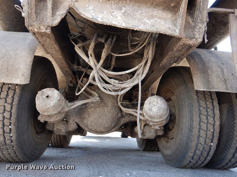 image for item DS8045 2003 Sterling Acterra  vacuum truck