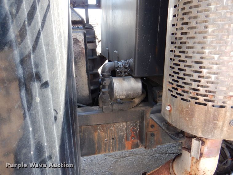 image for item DS8045 2003 Sterling Acterra  vacuum truck