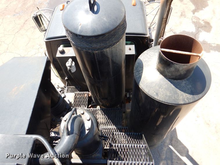 image for item DS8045 2003 Sterling Acterra  vacuum truck