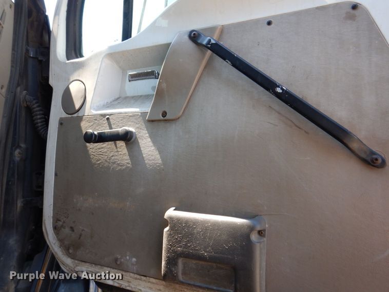 image for item DS8045 2003 Sterling Acterra  vacuum truck