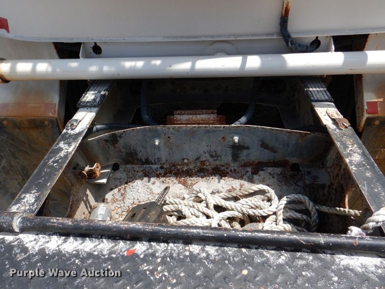 image for item DS8047 2006 Ford F750 Super Duty  water truck