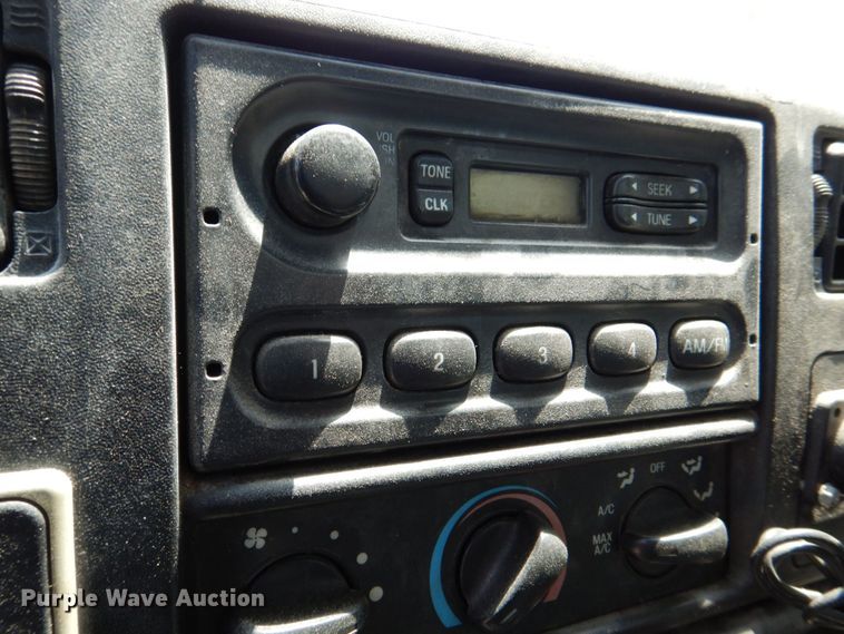 image for item DS8047 2006 Ford F750 Super Duty  water truck