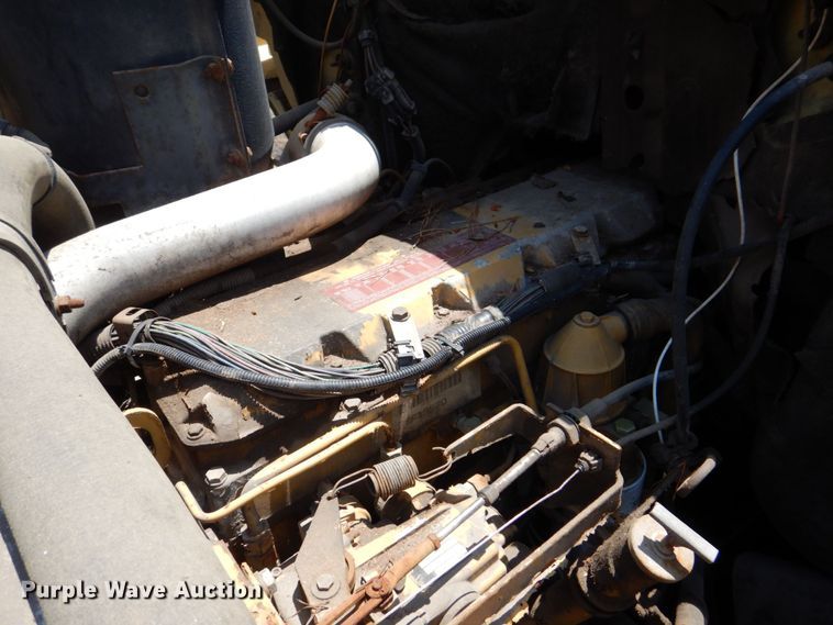 image for item DS8048 1991 Chevrolet Kodiak C6500  vacuum truck