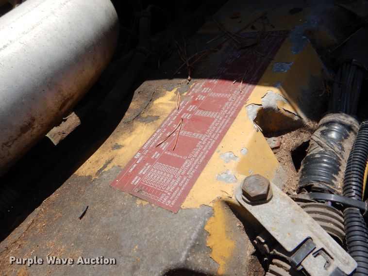 image for item DS8048 1991 Chevrolet Kodiak C6500  vacuum truck