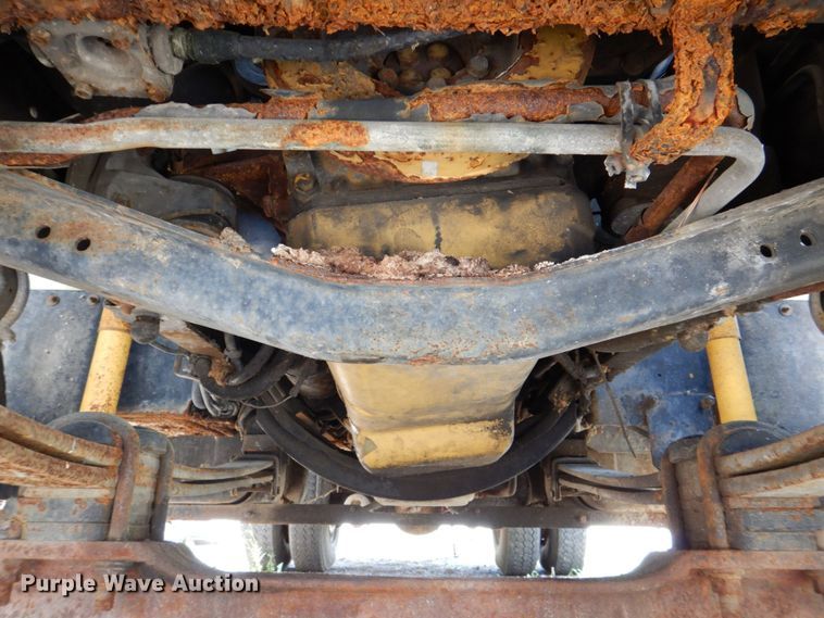 image for item DS8048 1991 Chevrolet Kodiak C6500  vacuum truck