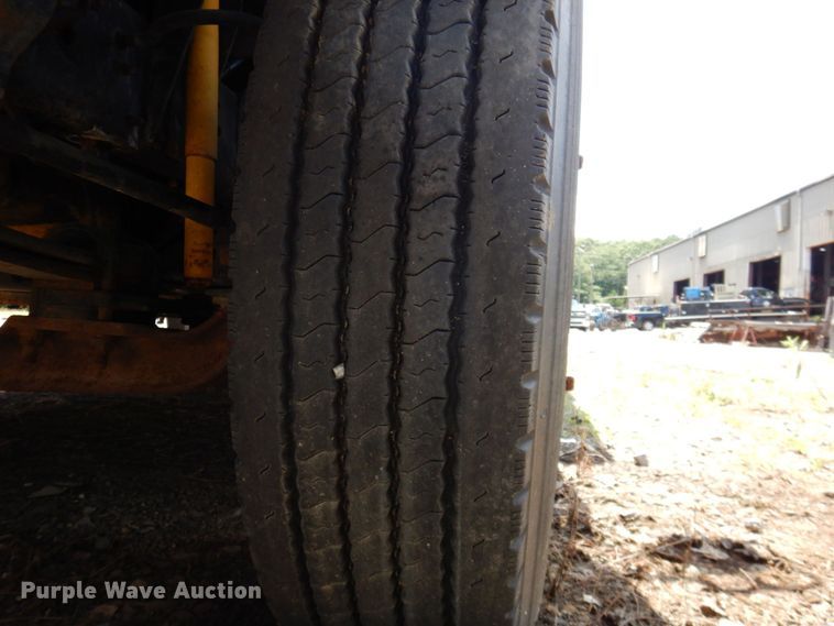 image for item DS8048 1991 Chevrolet Kodiak C6500  vacuum truck