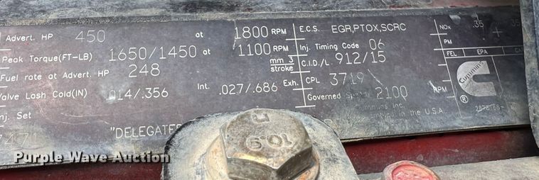 image for item DS8280 2012 Kenworth T660  semi truck