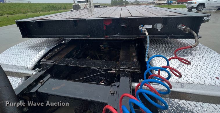 image for item HL9082 1985 Bush Hog Loadcraft  drop deck equipment trailer