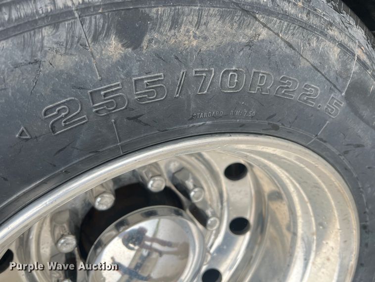 image for item HL9082 1985 Bush Hog Loadcraft  drop deck equipment trailer