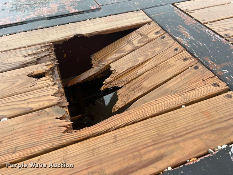 image for item HL9082 1985 Bush Hog Loadcraft  drop deck equipment trailer