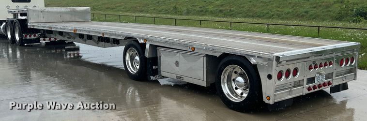 image for item HL9085 2001 Reitnouer  drop deck trailer