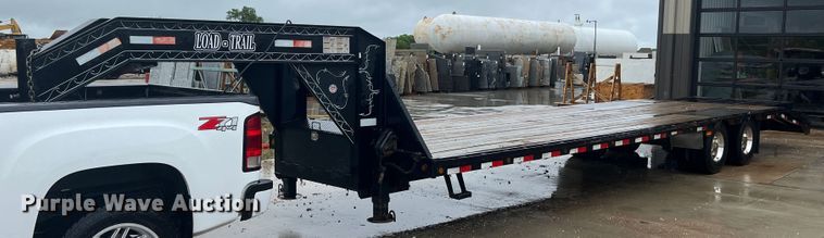 image for item HL9087 2004 Load Max  equipment trailer