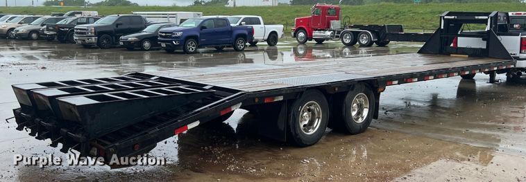 image for item HL9087 2004 Load Max  equipment trailer