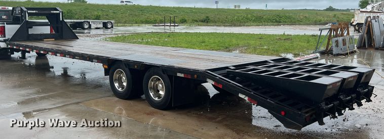 image for item HL9087 2004 Load Max  equipment trailer
