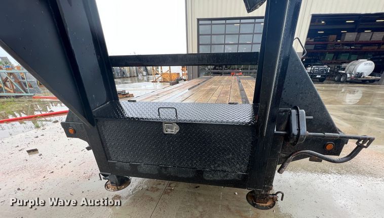 image for item HL9087 2004 Load Max  equipment trailer