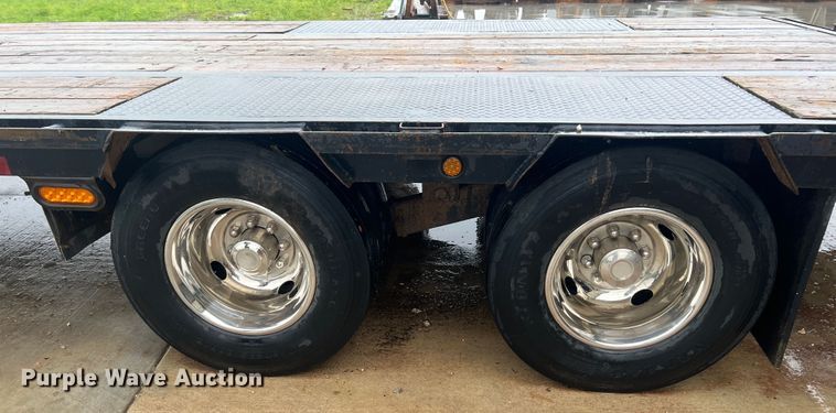 image for item HL9087 2004 Load Max  equipment trailer
