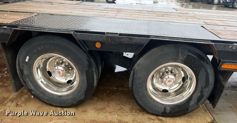 image for item HL9087 2004 Load Max  equipment trailer