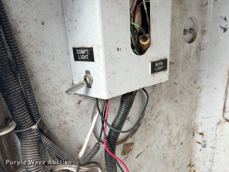 image for item HL9103 2008 Ford F450 Super Duty  utility / service truck