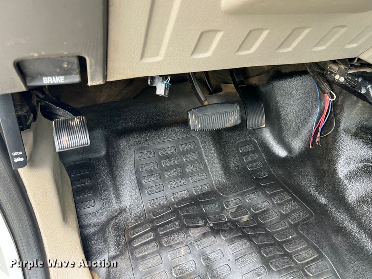 image for item HL9103 2008 Ford F450 Super Duty  utility / service truck