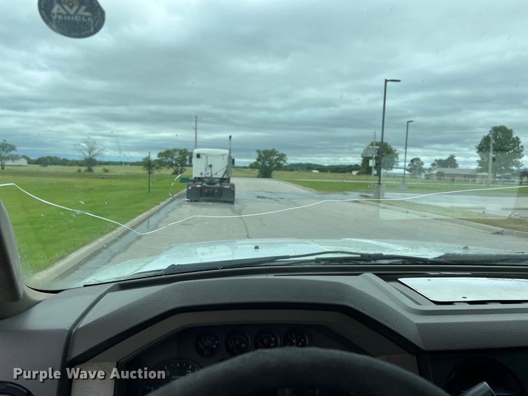 image for item HL9103 2008 Ford F450 Super Duty  utility / service truck