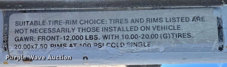 image for item HL9132 1985 Freightliner FLC  semi truck