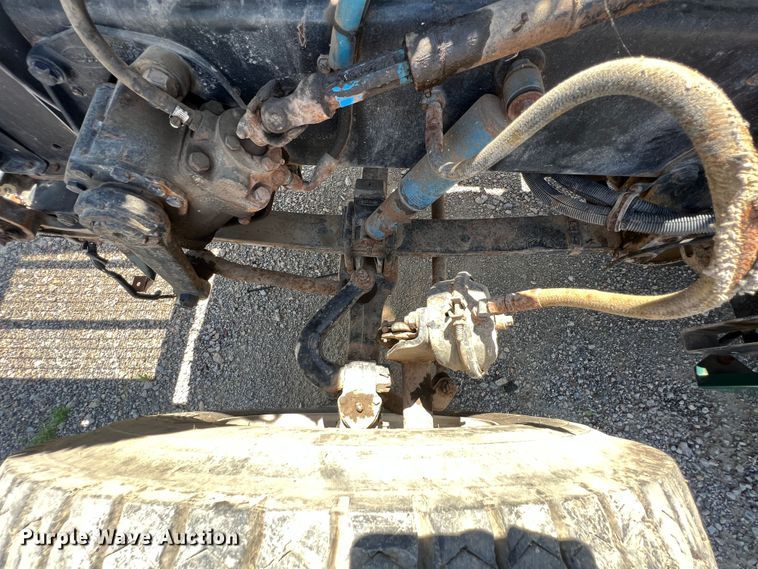 image for item HL9133 1995 Peterbilt 379  truck cab and chassis