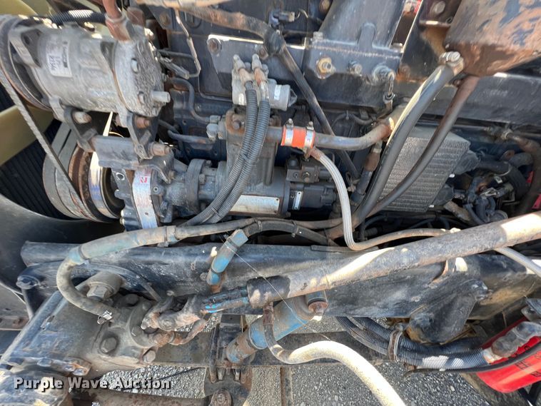 image for item HL9133 1995 Peterbilt 379  truck cab and chassis