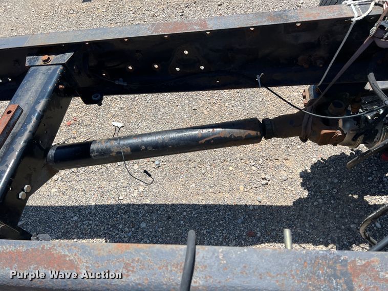 image for item HL9133 1995 Peterbilt 379  truck cab and chassis