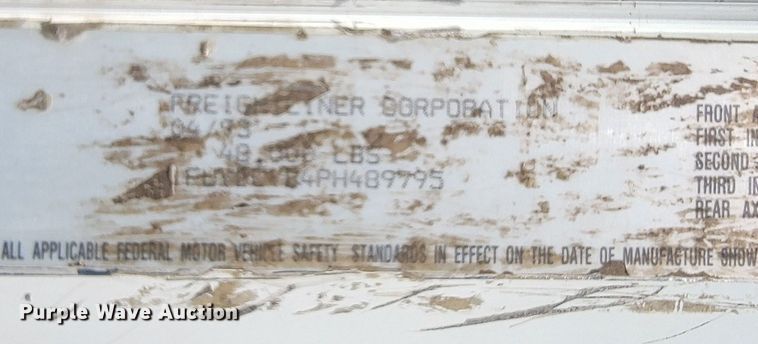 image for item JL9401 1993 Freightliner FLD  flatbed truck