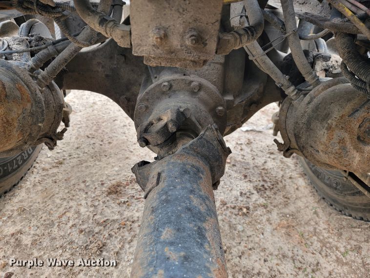 image for item JL9432 2011 International TranStar 8600  semi truck