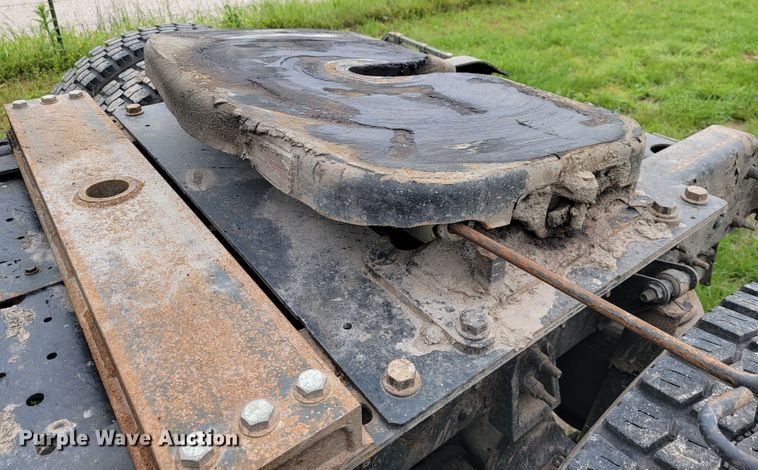 image for item JL9432 2011 International TranStar 8600  semi truck